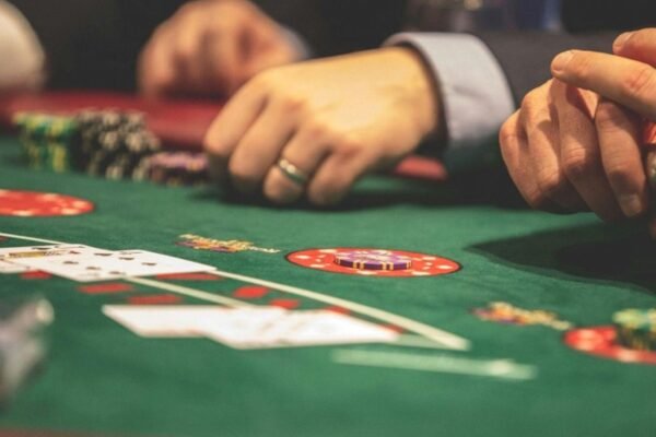 The Pokies Casino Review: Helpful vs. Scripted Support Agents